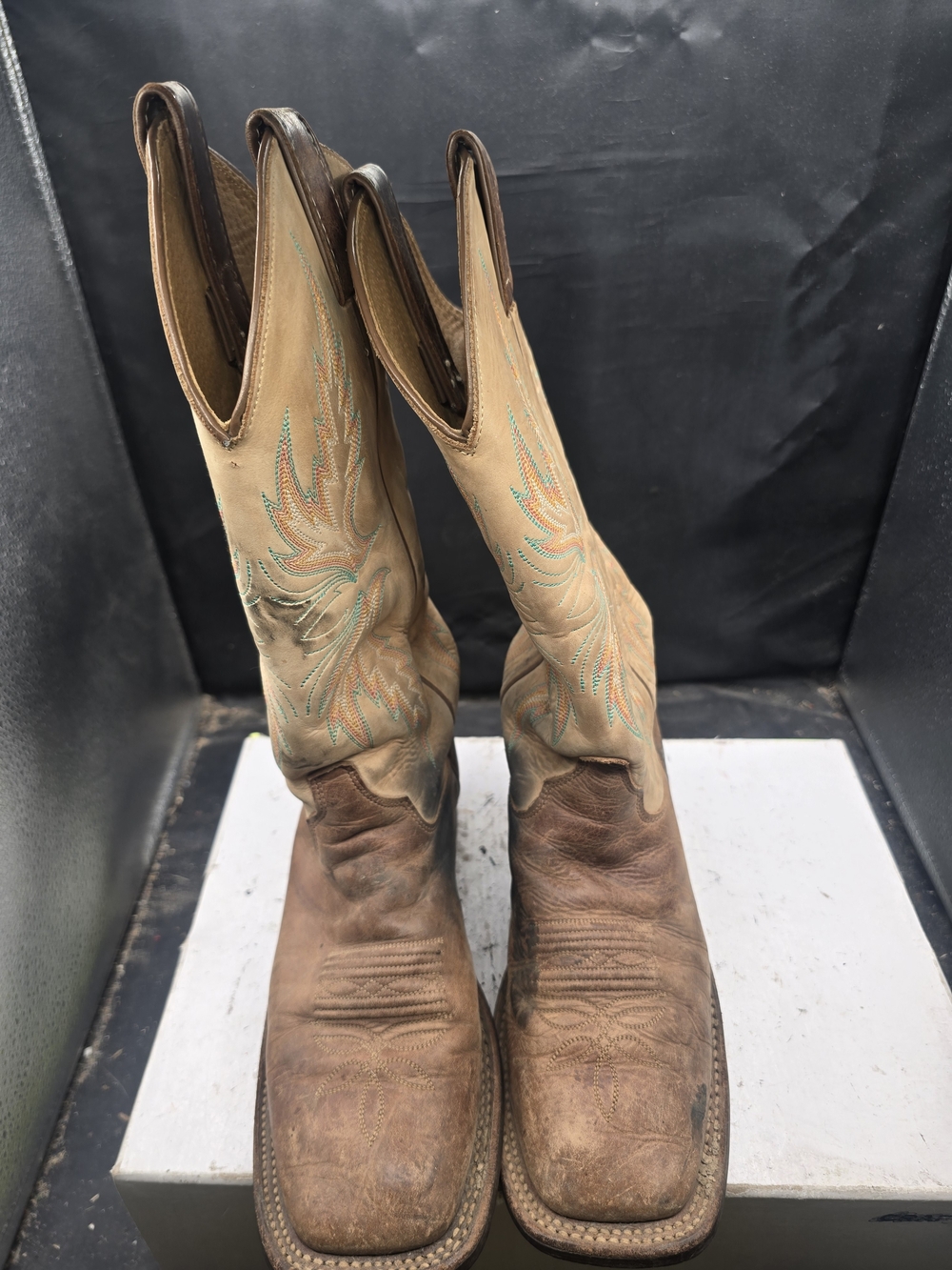 Justin Boots Tan and Brown Cowboy Boots